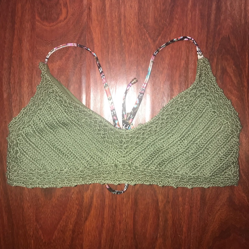 Time and Tru Bathing suit top